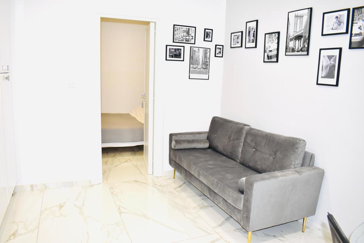 Chic House Apartment Bari Bagian luar foto