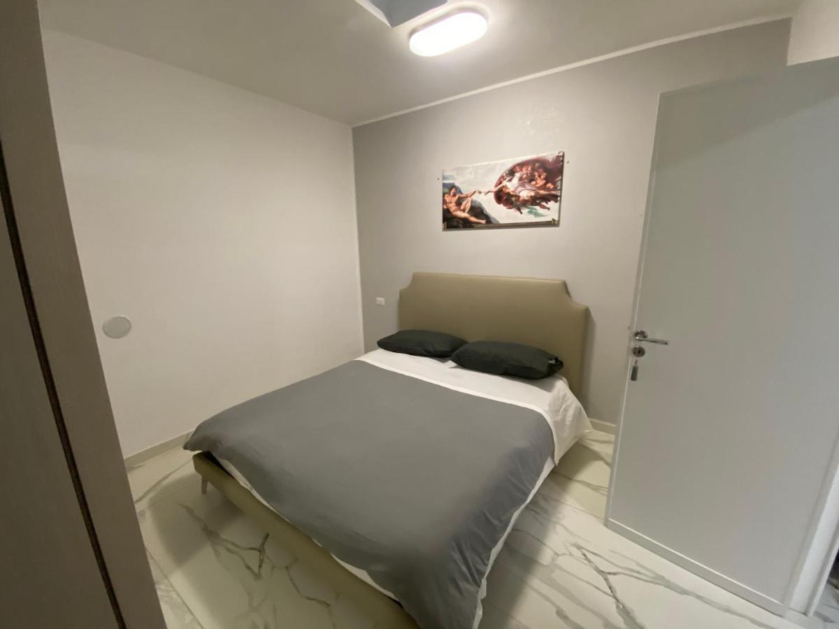 Chic House Apartment Bari Bagian luar foto