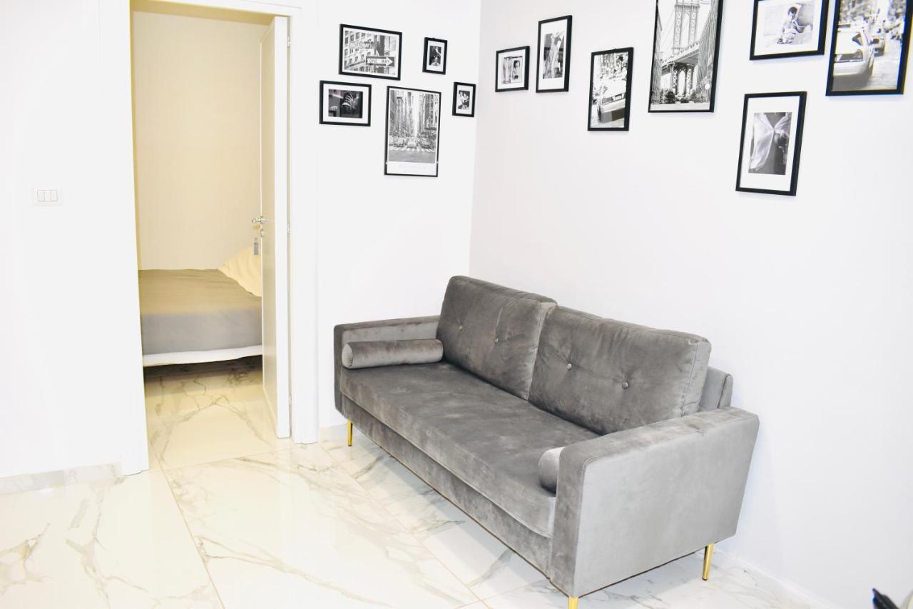 Chic House Apartment Bari Bagian luar foto