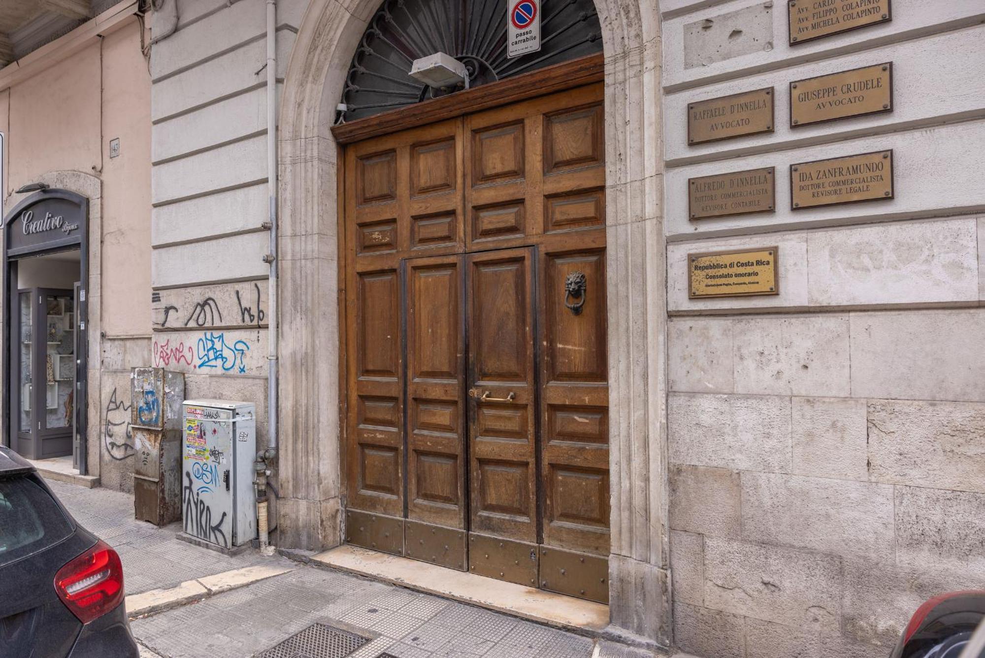 Chic House Apartment Bari Bagian luar foto