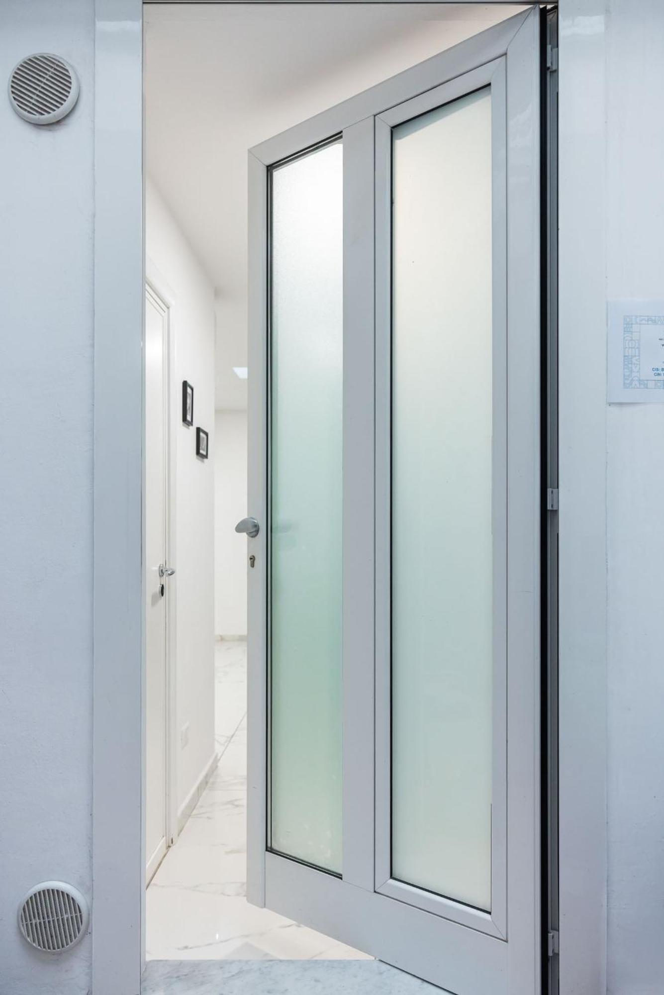 Chic House Apartment Bari Bagian luar foto
