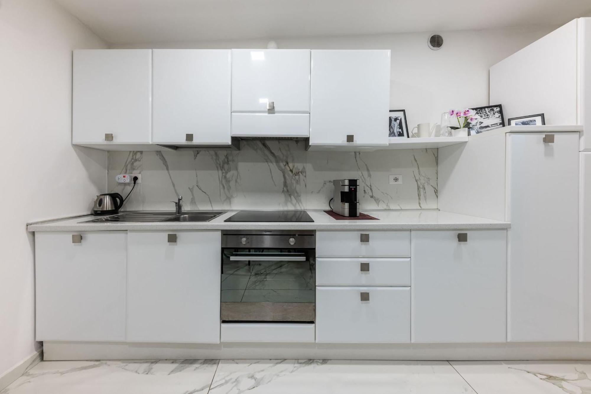 Chic House Apartment Bari Bagian luar foto