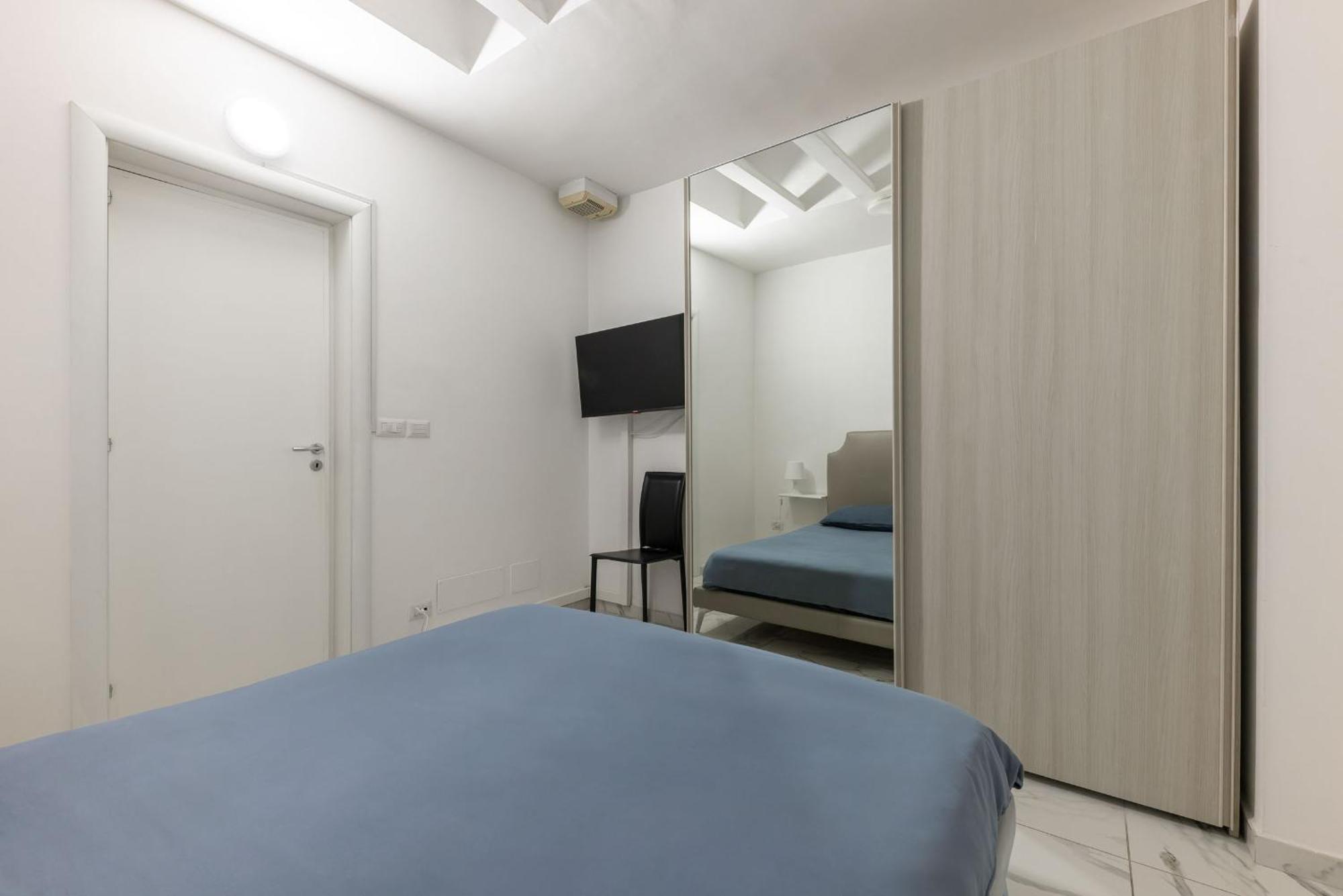 Chic House Apartment Bari Bagian luar foto